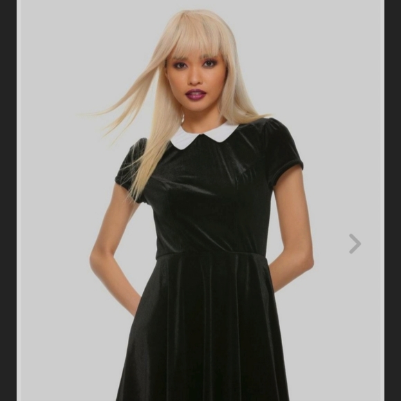 Hot Topic Dresses & Skirts - Black dress white collar